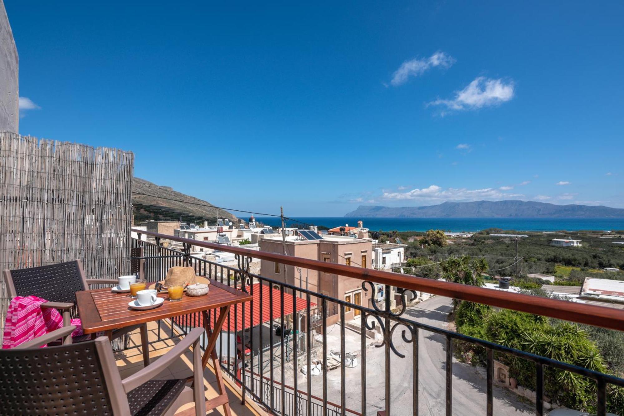 Kaliviani Traditional Hotel Kissamos Exterior photo