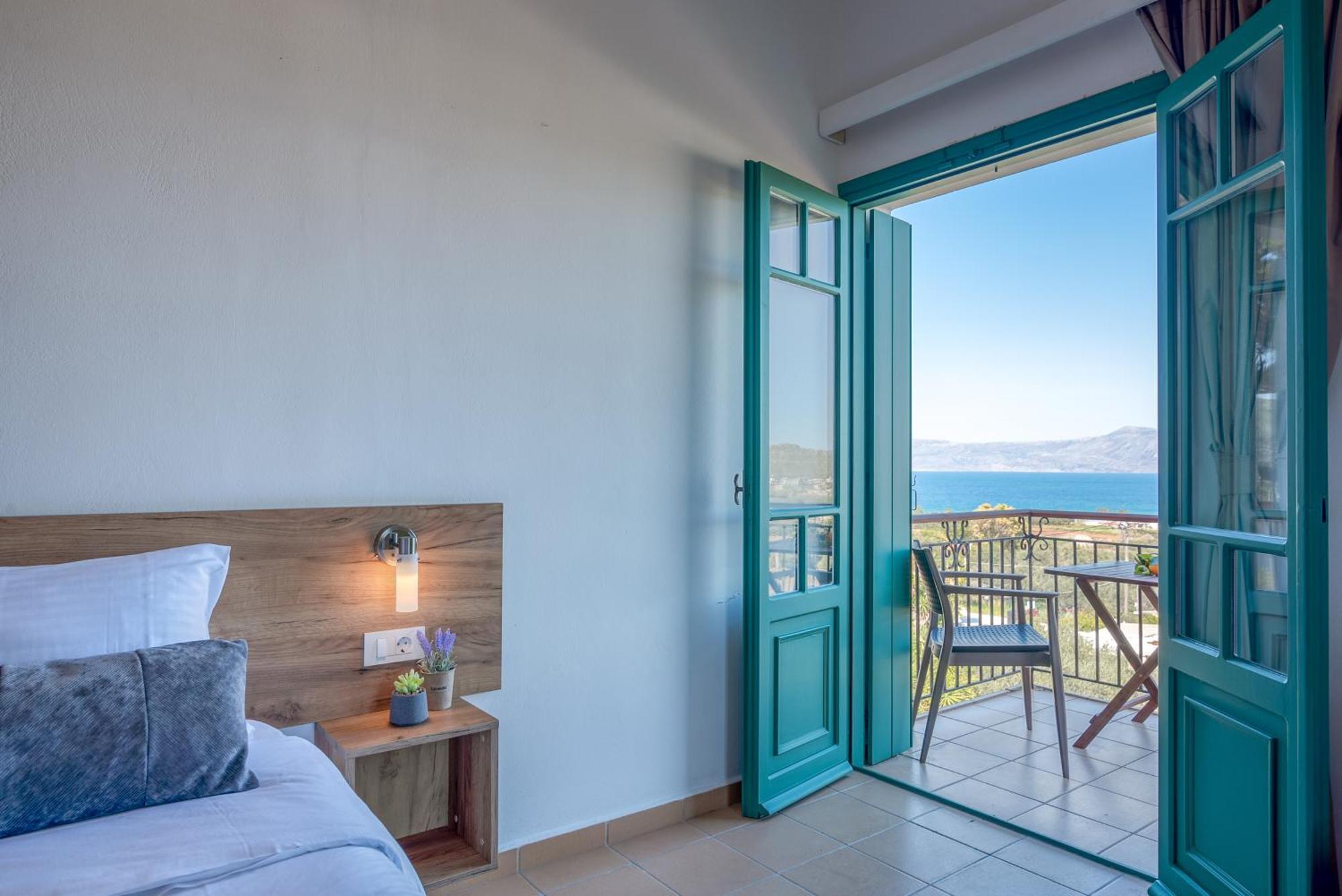 Kaliviani Traditional Hotel Kissamos Exterior photo