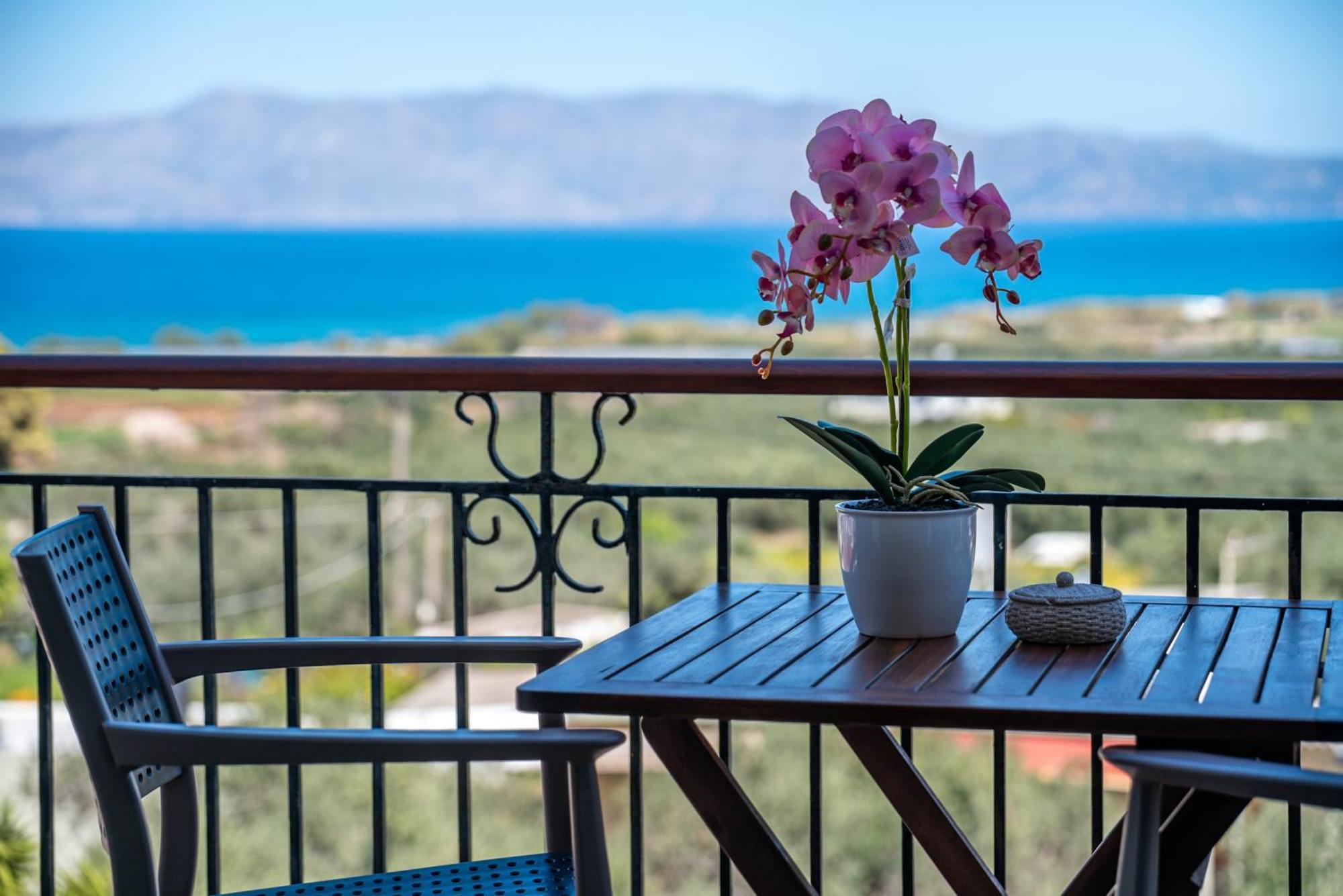 Kaliviani Traditional Hotel Kissamos Exterior photo