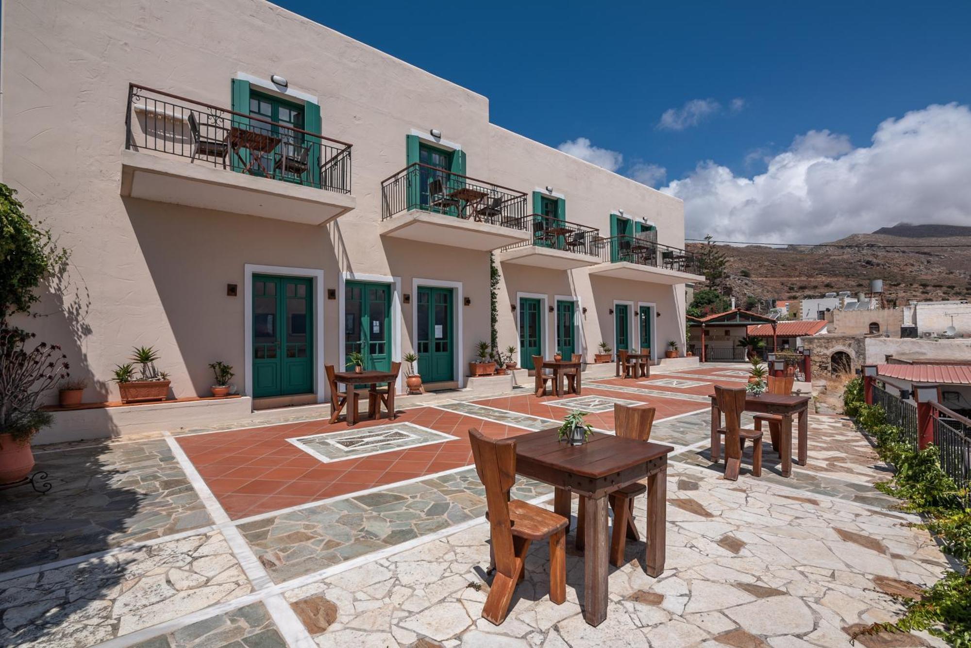 Kaliviani Traditional Hotel Kissamos Exterior photo